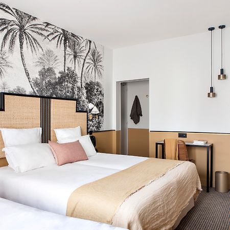 ดัวซี เอตวล โฮเทล Hotel ปารีส ภายนอก รูปภาพ
