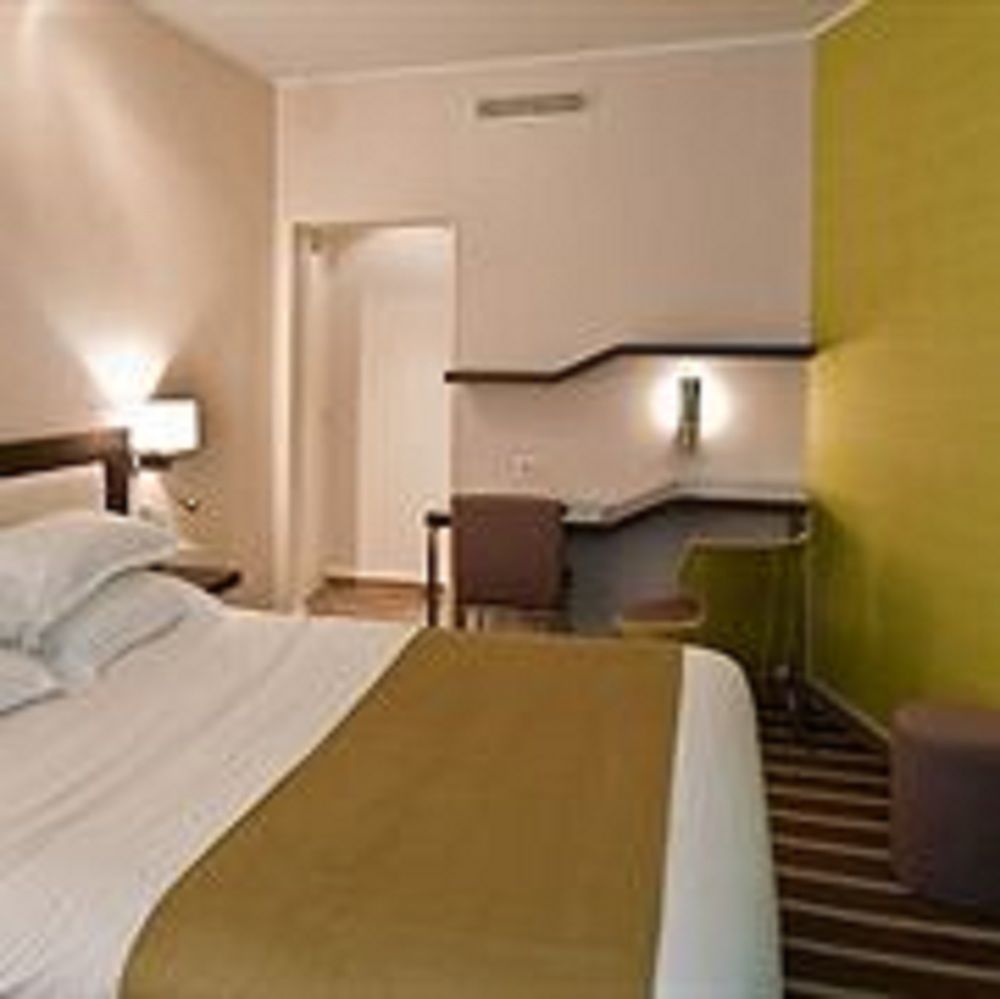 ดัวซี เอตวล โฮเทล Hotel ปารีส ภายนอก รูปภาพ